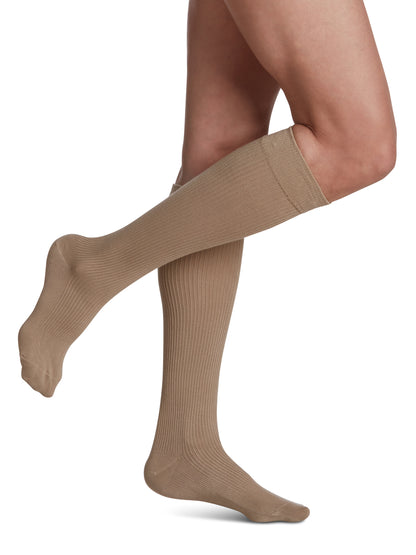 Sigvaris Women's Casual Cotton Calf 15-20mmHg Closed