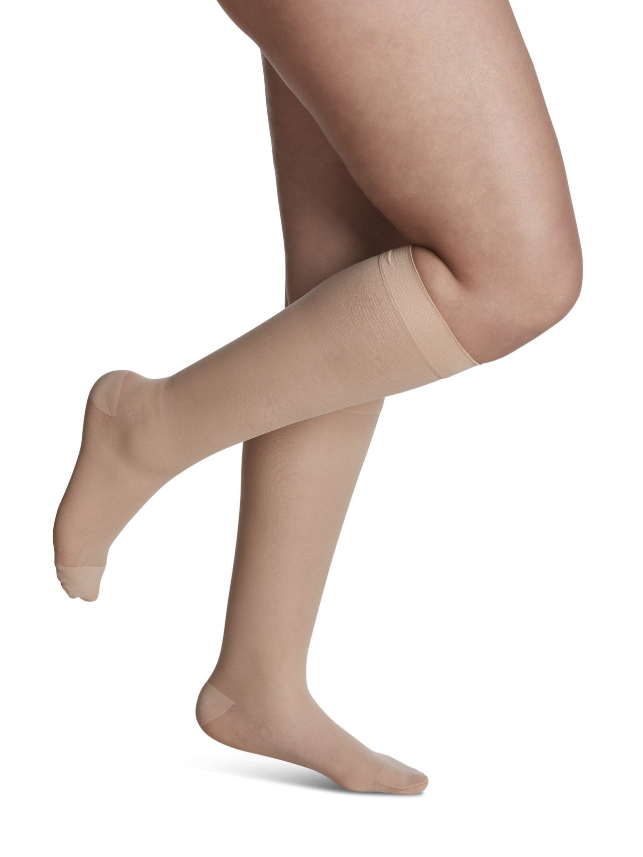 Sigvaris 780 Sheer Compression Socks 20-30 mmHg Calf High for Women Closed Toe Color Cream 