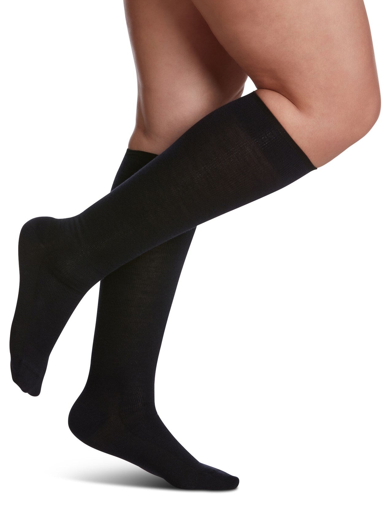 Sigvaris 240 Merino Wool Compression Socks 20-30 mmHg Calf High for Men Closed Toe Female Color Brown 